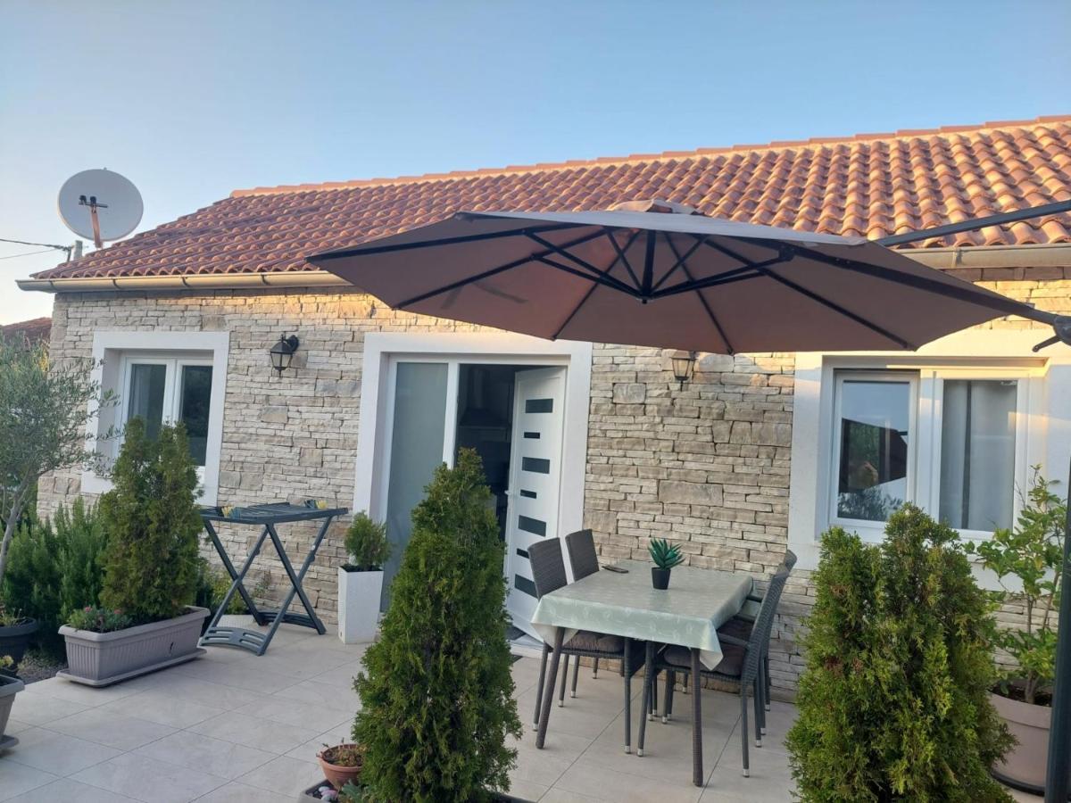 Apartman Mandi Bibinje Εξωτερικό φωτογραφία